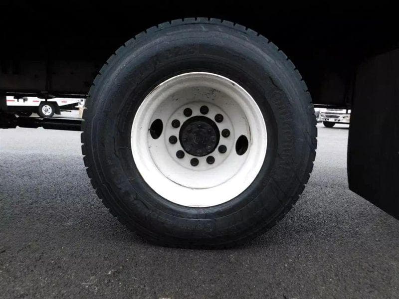 2019 International 4300 image 41