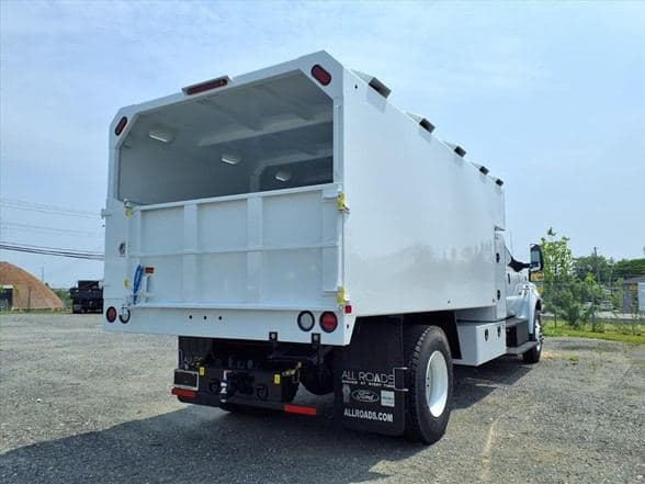 2026 Ford F750 SD image 5