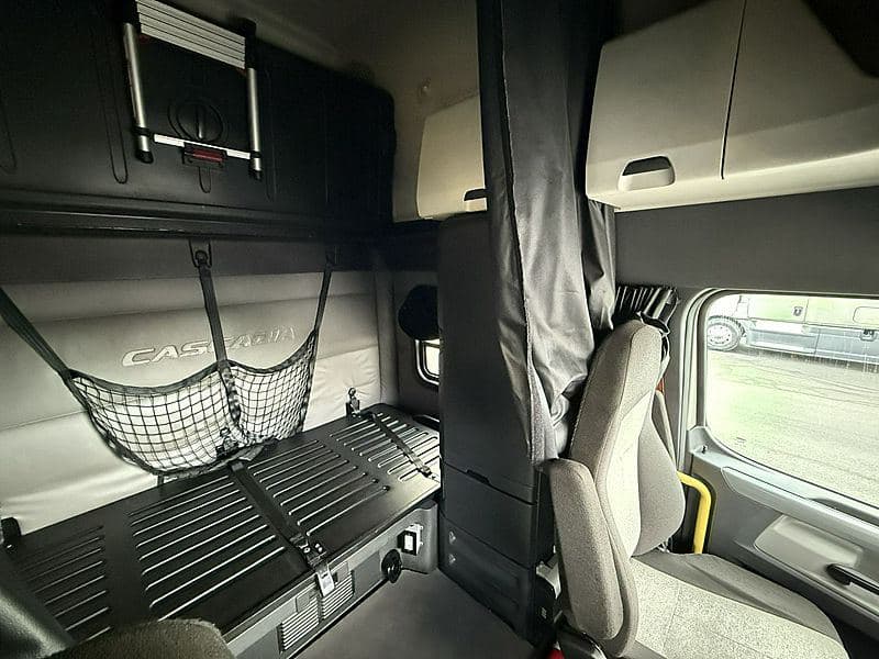 2022 FREIGHTLINER CASCADIA 126 image 7
