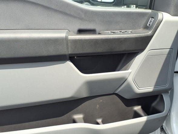 2024 Ford F550 image 21