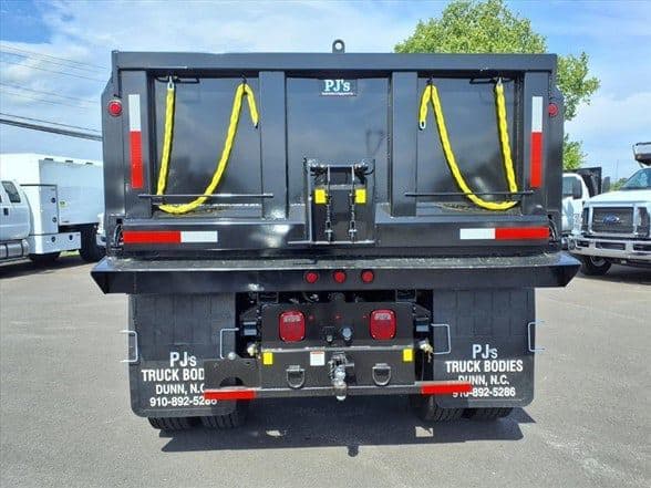 2027 Ford F750 SD image 9