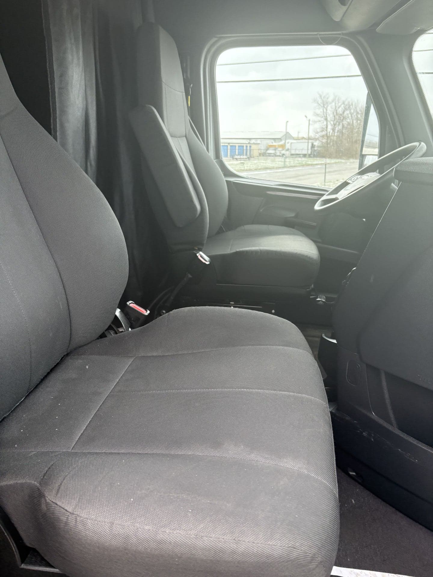 2023 Freightliner Cascadia 126 image 7
