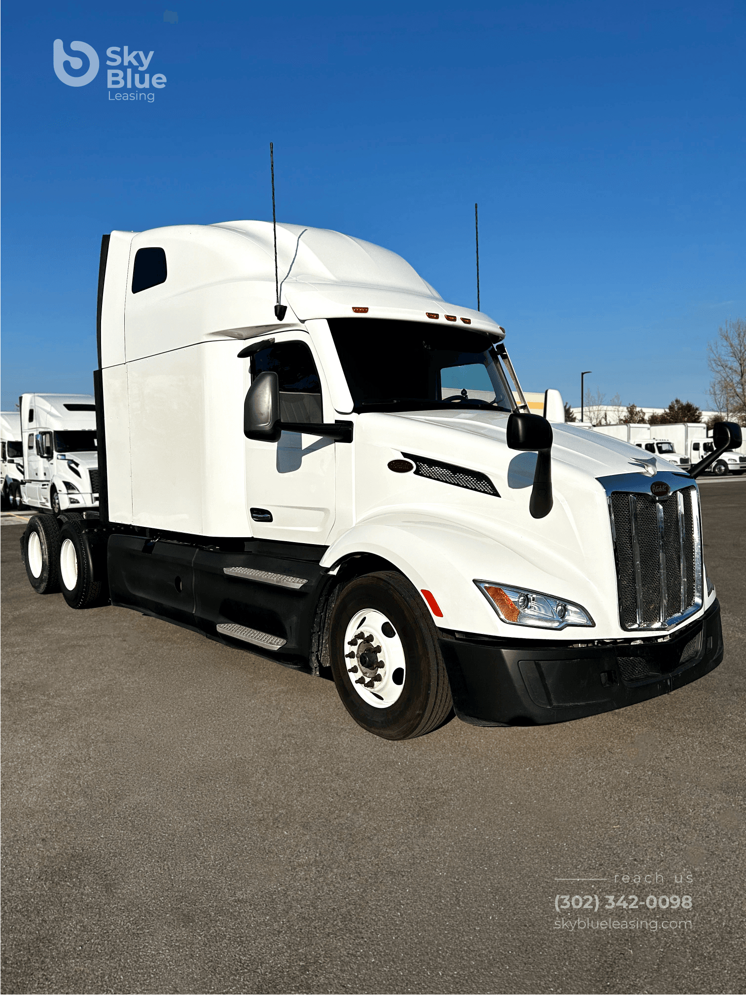 2023 Peterbilt 579 image 1