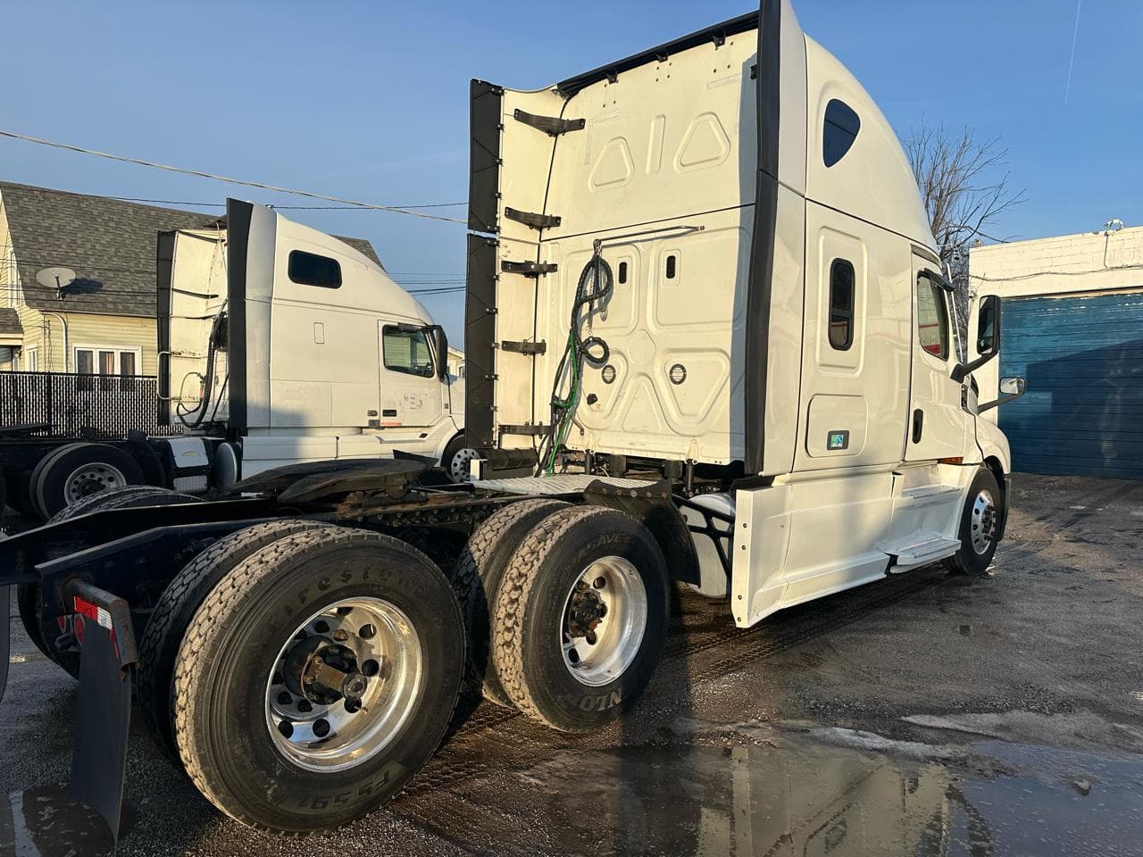 2021 Freightliner Cascadia image 4