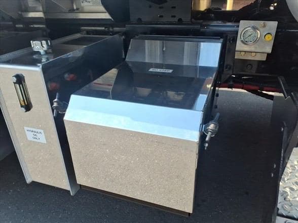 2026 Kenworth W900 image 3