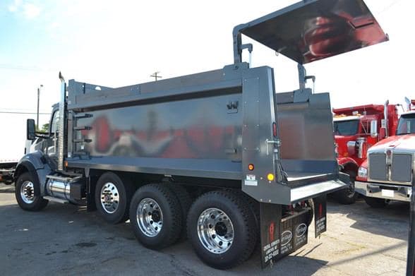 2026 Kenworth T880 image 5