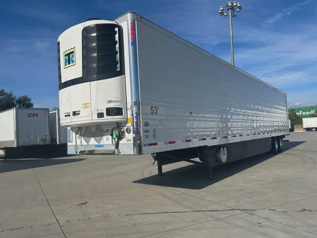2022 Utility 3000R image 1
