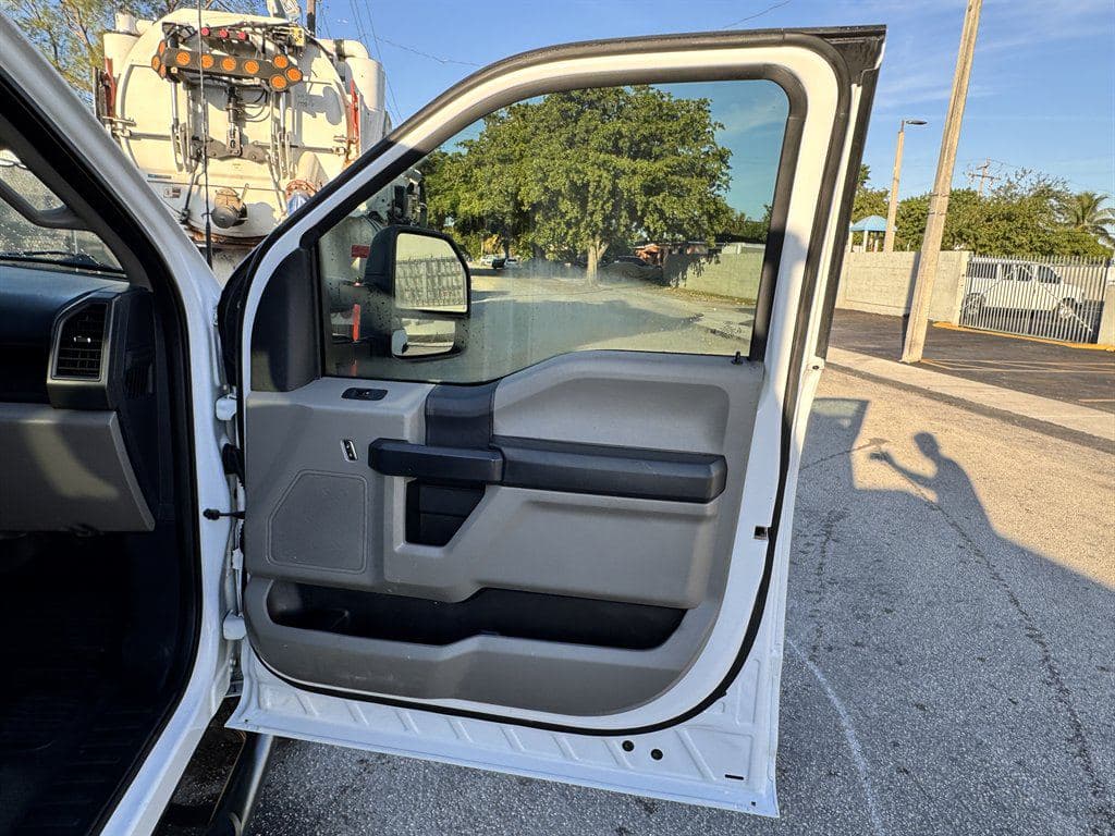 2020 Ford F150 image 35