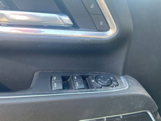 2025 Chevrolet Silverado 2500HD LT image 10