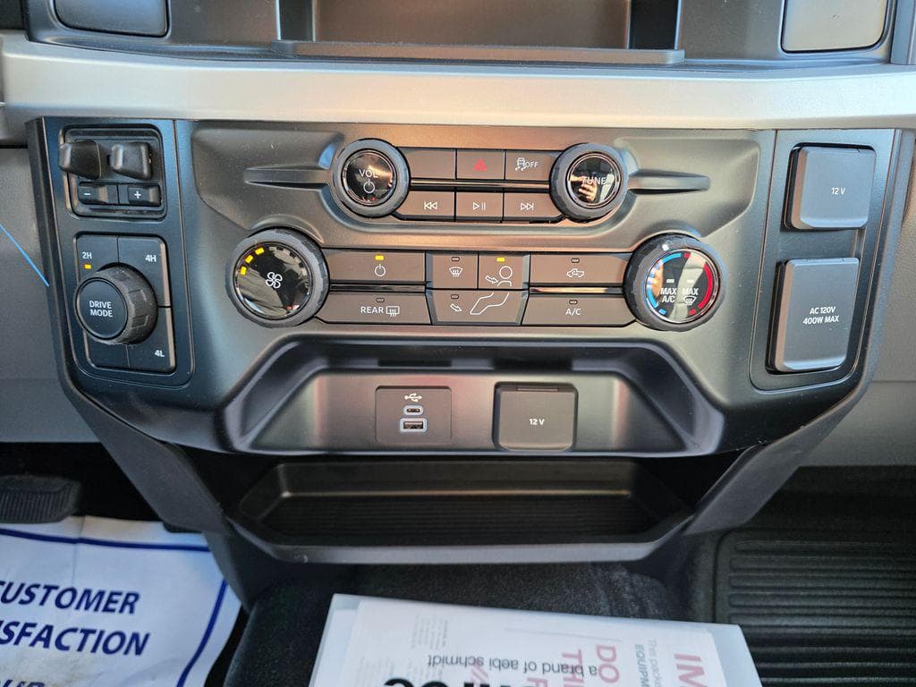 2026 Ford F-550SD XL Service Utility Body image 35