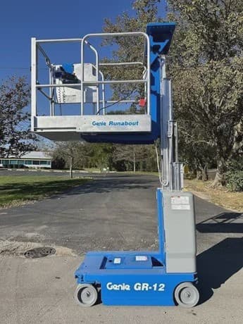 2016 GENIE GR12 image 5