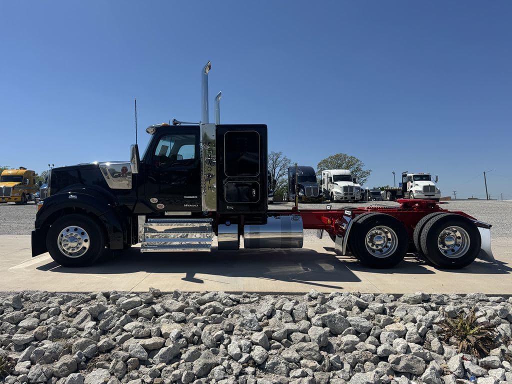 New 2027 KENWORTH W990 image 8