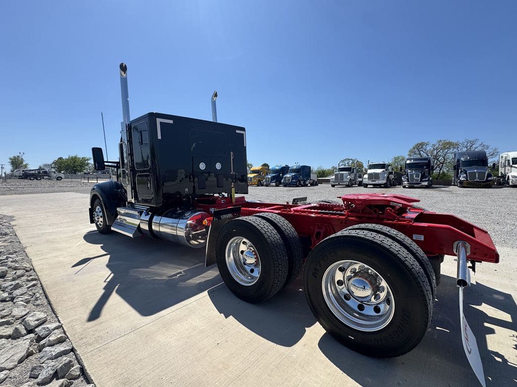 New 2027 KENWORTH W990 image 9