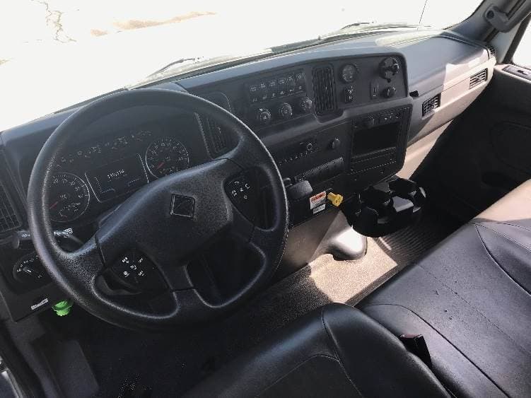 2022 International MV607 Box Truck - 220HP, 6 Speed Automatic, Roll up Door image 18