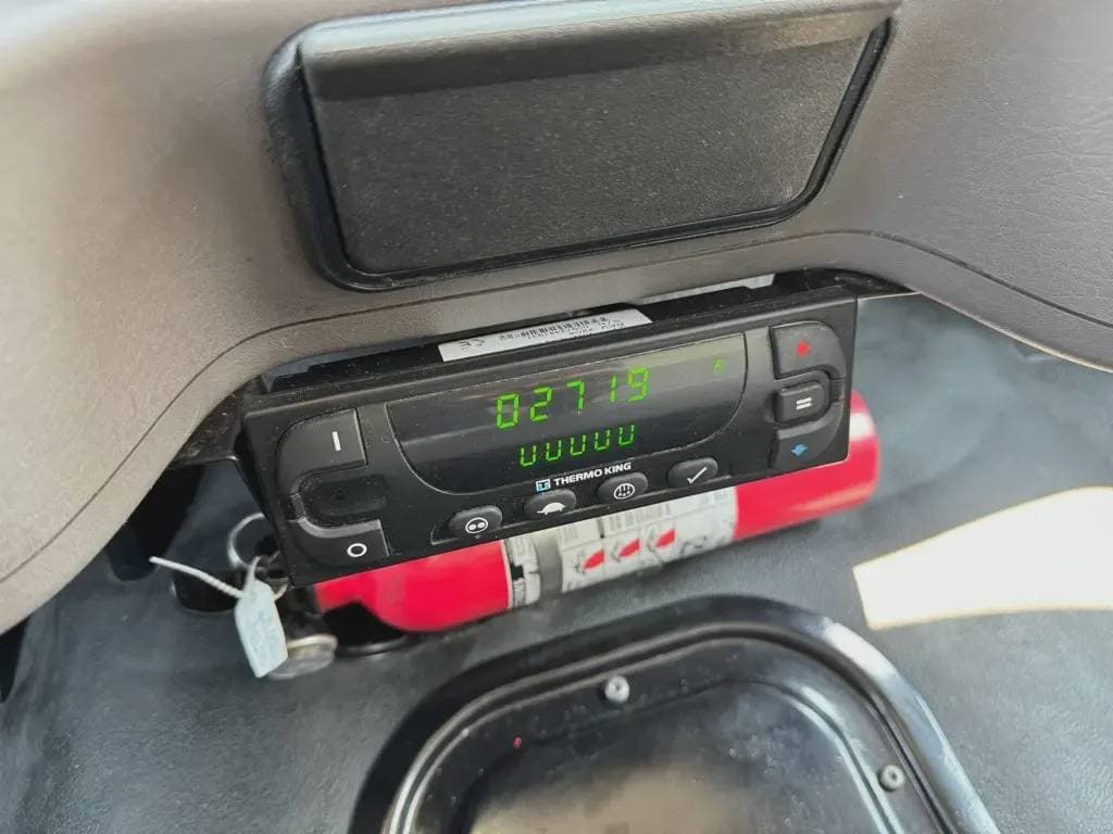 2020 Freightliner M2 image 8