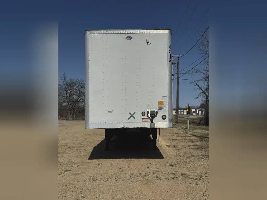 2024 Utility 4000D-X image 7