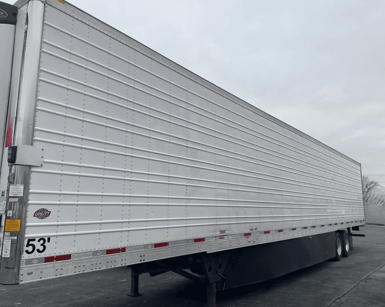 2019 Utility Reefer Carrier 7300x4 image 2