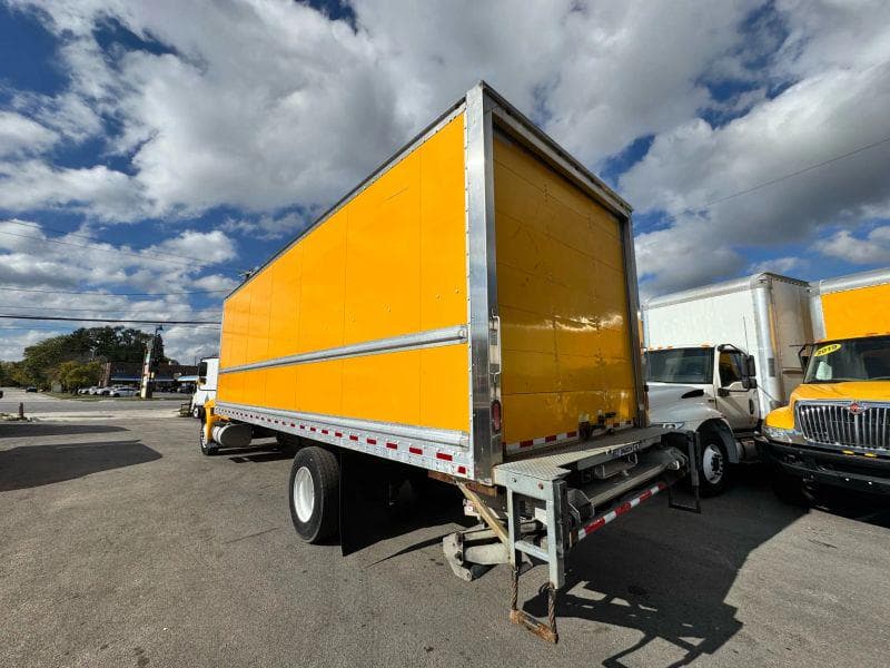 2019 International 4300 image 6