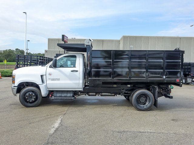 2024 Chevrolet Silverado 5500HD Work Truck 11' Steel Landscape Dump image 6
