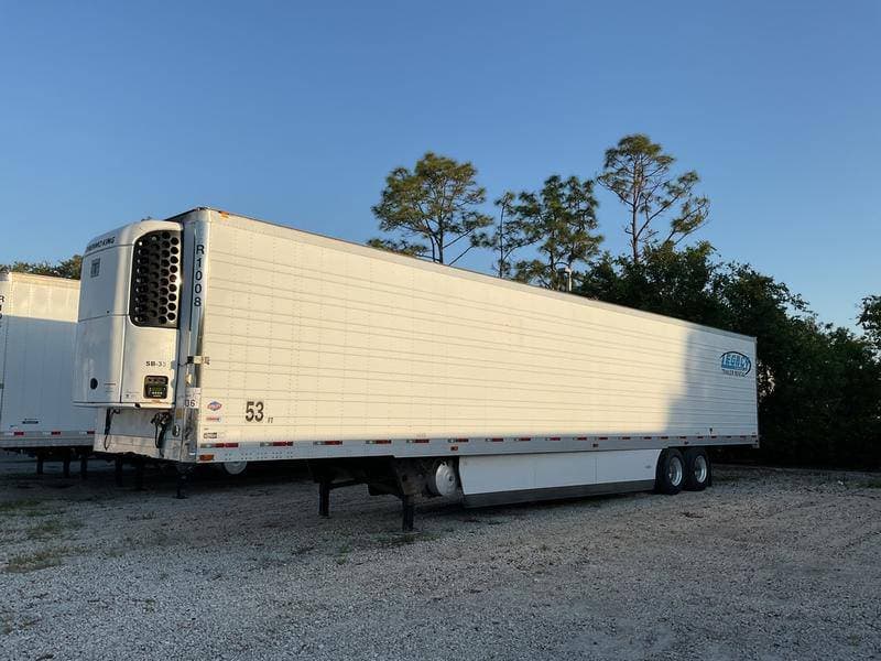 2012 Utility 3000R image 1