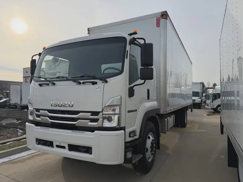 Used 2023 ISUZU Cabover Truck - COE, Contractor Truck, Box Truck - Straight Truck - FTR For Sale image 2