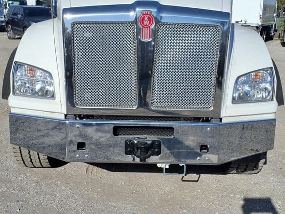 2026 Kenworth T880 image 7