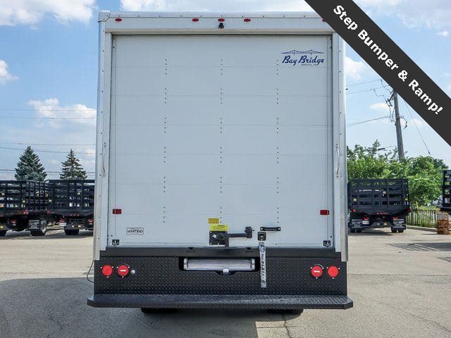 2025 Chevrolet 5500 XG LCF Gas Work Truck 16'x96"x7'6" Box Truck image 4