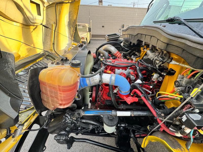 2020 International MV607 image 27