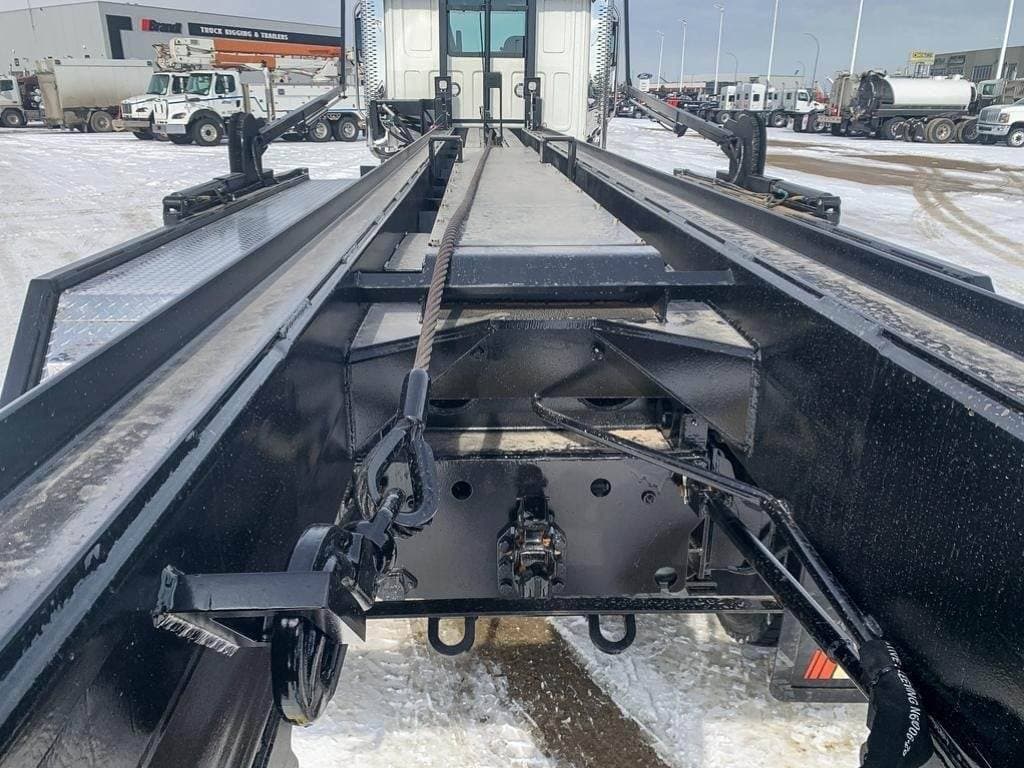 2024 Western Star 49X Chassis image 8