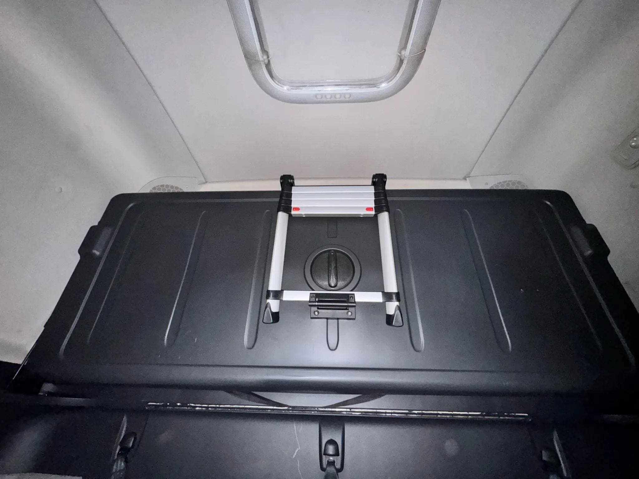 2020 Freightliner Cascadia image 35