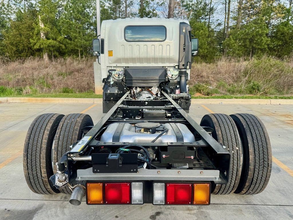 New 2026 ISUZU NPR-HD image 9