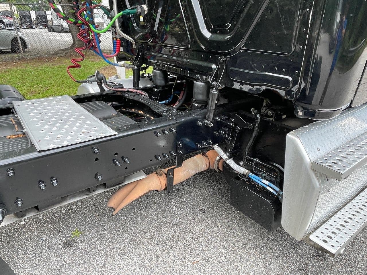 2018 Freightliner Cascadia 125 image 5