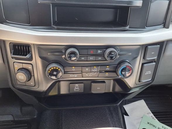 2025 Ford F450 image 19