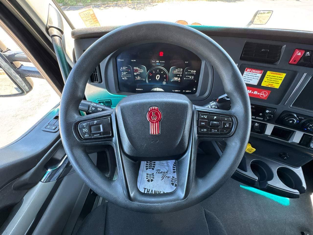 2023 Kenworth T680 image 12