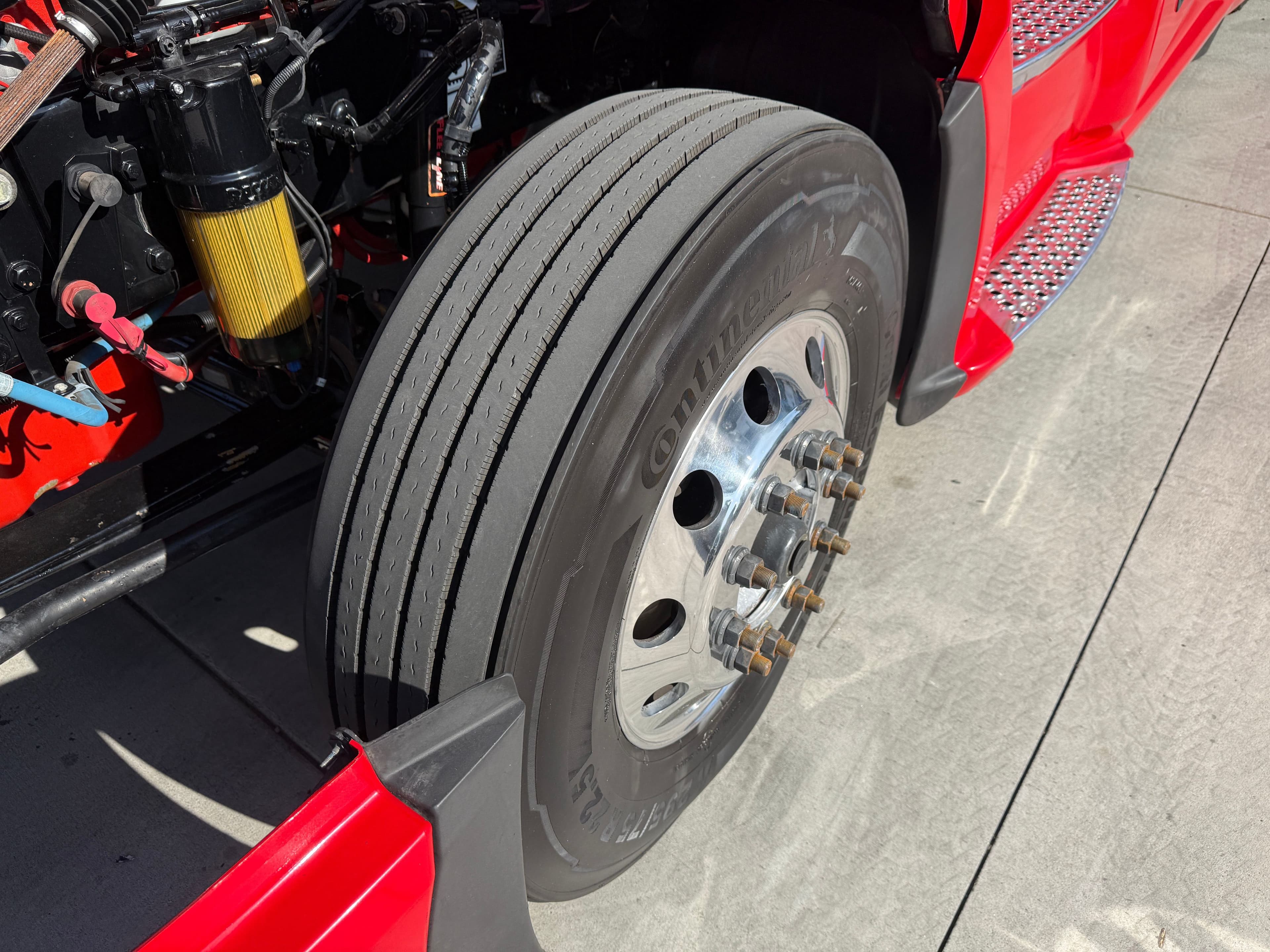 2020 Kenworth T680 image 21