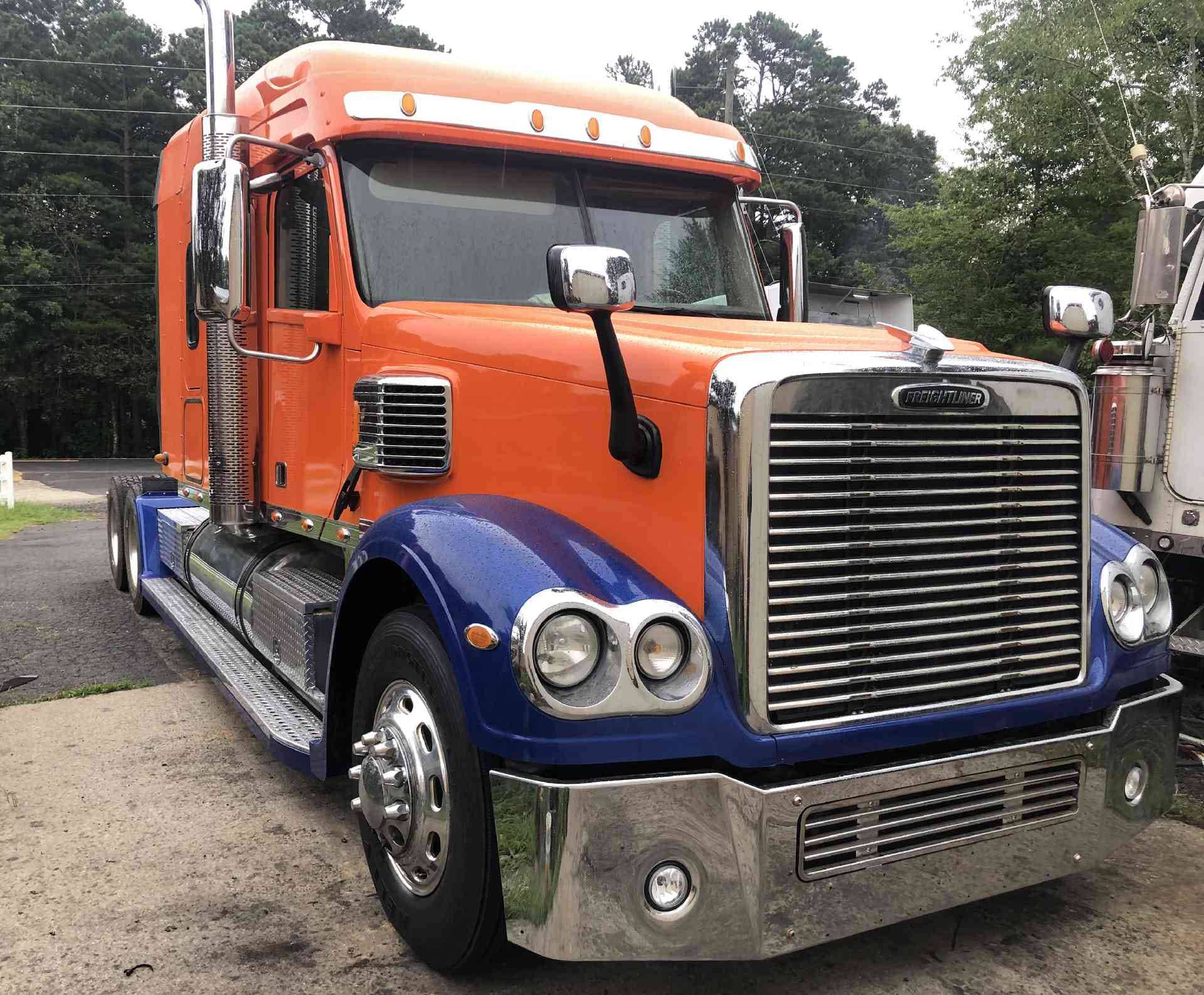 2014 Freightliner Coronado 132 image 5