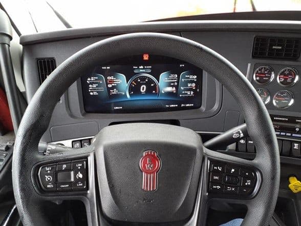 2026 Kenworth T880 image 13