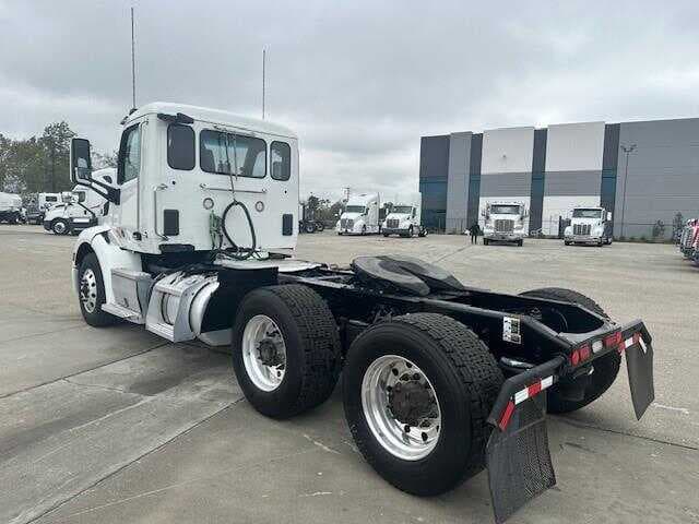 Used 2020 Peterbilt 579 Conventional - Day Cab in Fontana, CA image 10