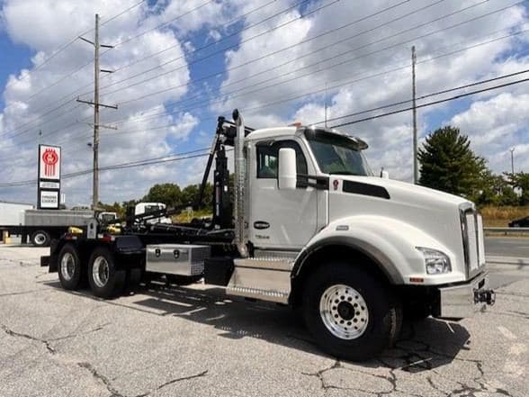 2024 Kenworth T880 image 5