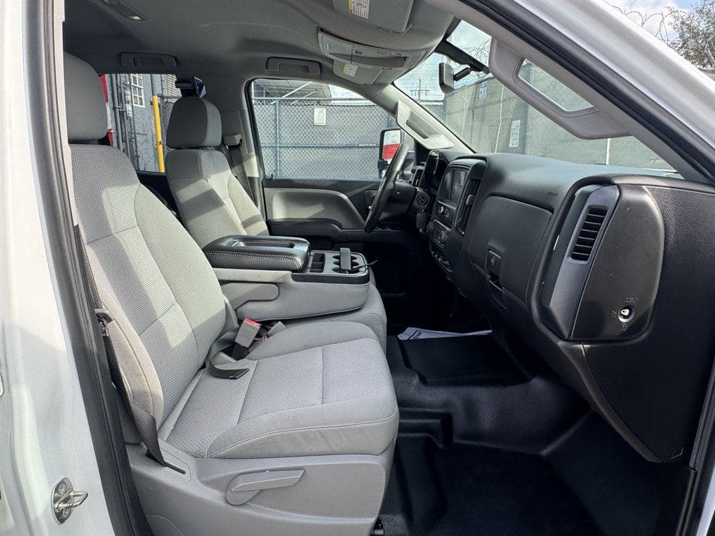 2019 Chevrolet Silverado 2500hd image 54