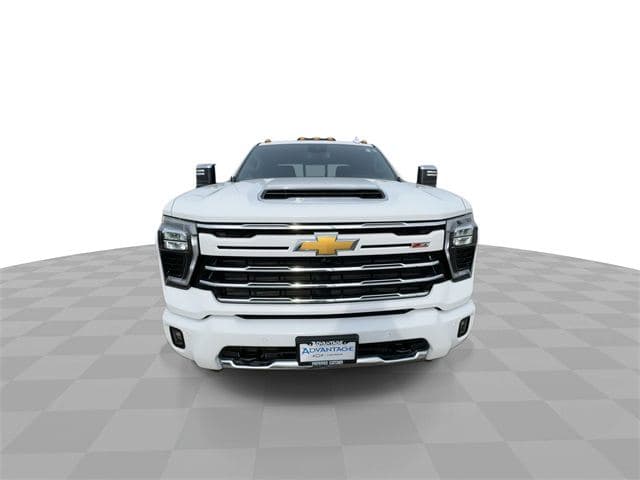 2024 Chevrolet Silverado 2500HD LTZ image 3