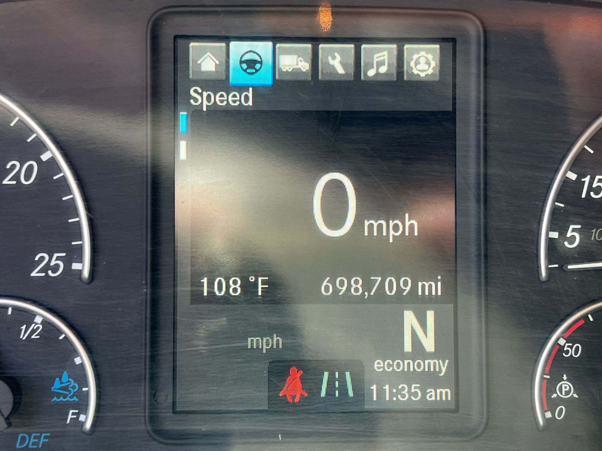 2020 Freightliner Cascadia image 1