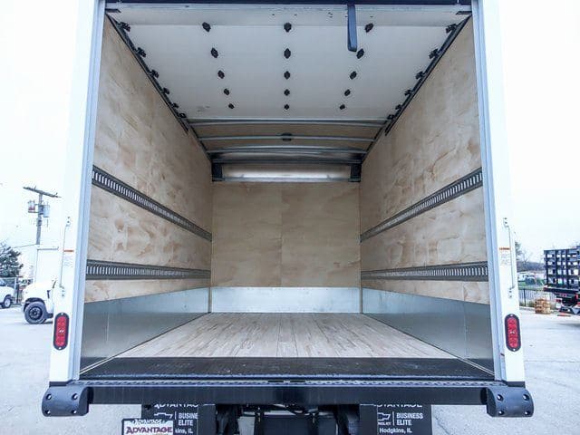 2025 Chevrolet 5500 XG LCF Gas Work Truck 16'x102"x97" Box image 9