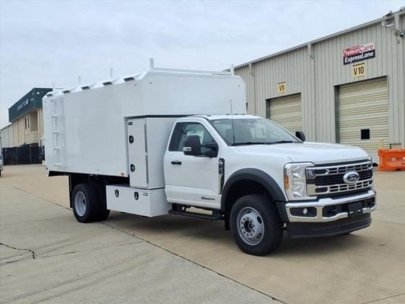 2026 Ford F600 SD XL image 1