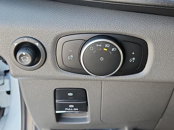 2026 Ford DE-16 image 13