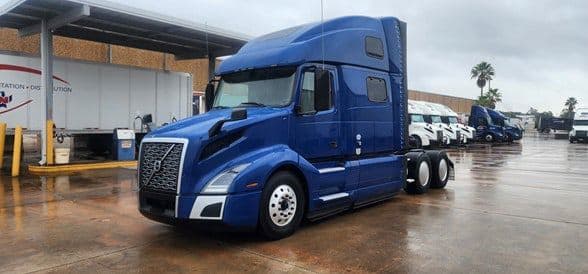 2021 Volvo VNL64T860 image 2