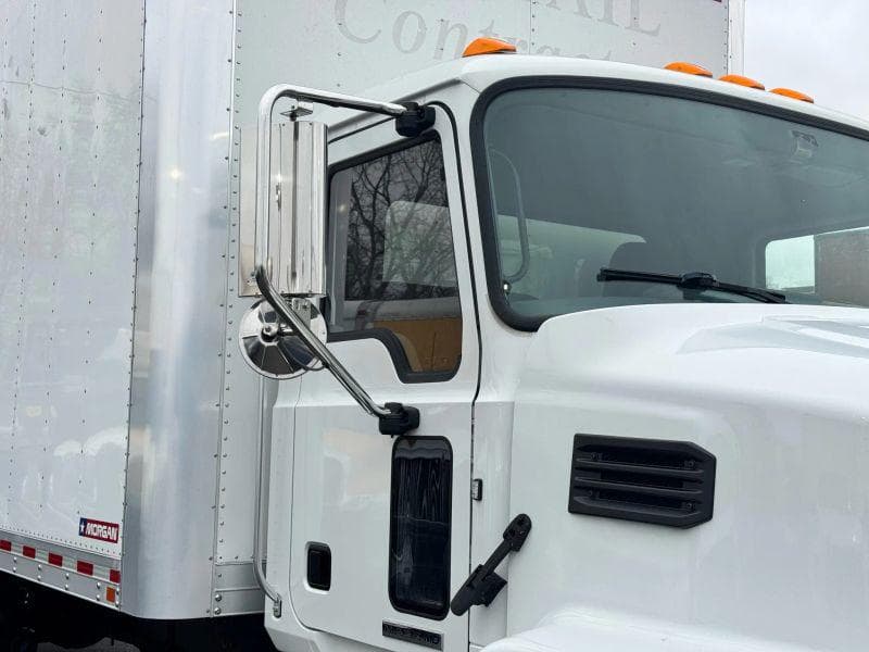 2021 Mack AN64T image 7