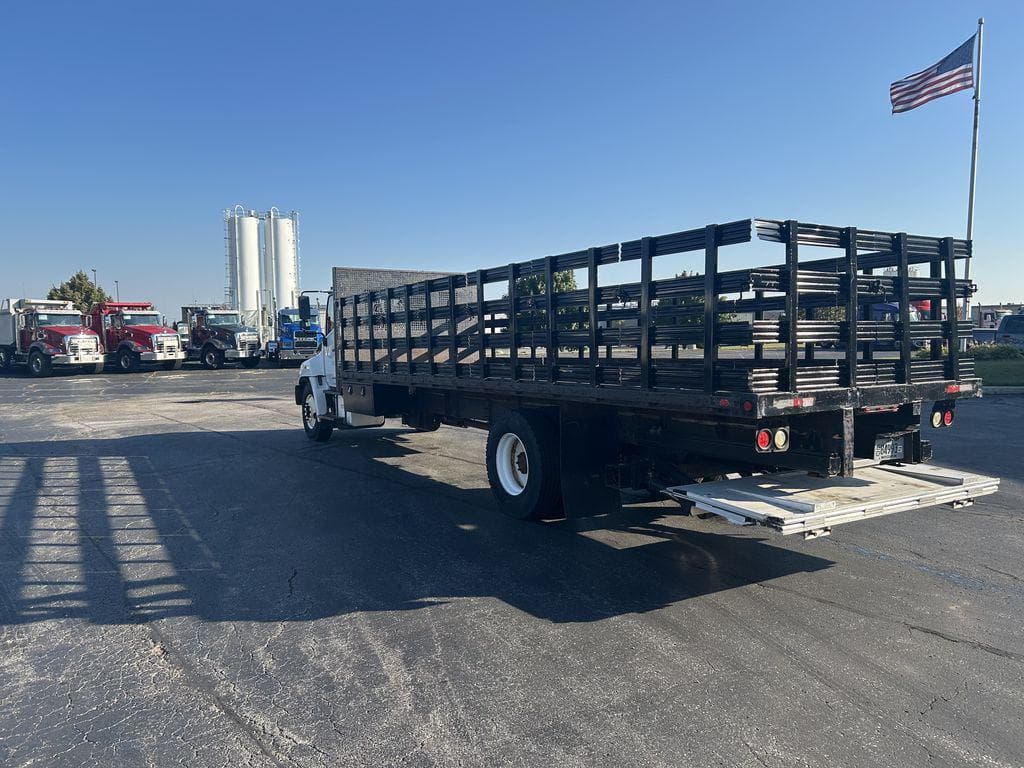 2014 Hino Conventional Type Truck image 3