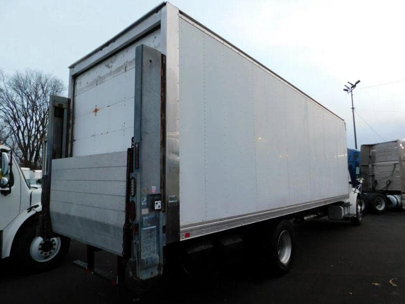 2017 Freightliner Cascadia 125 image 5