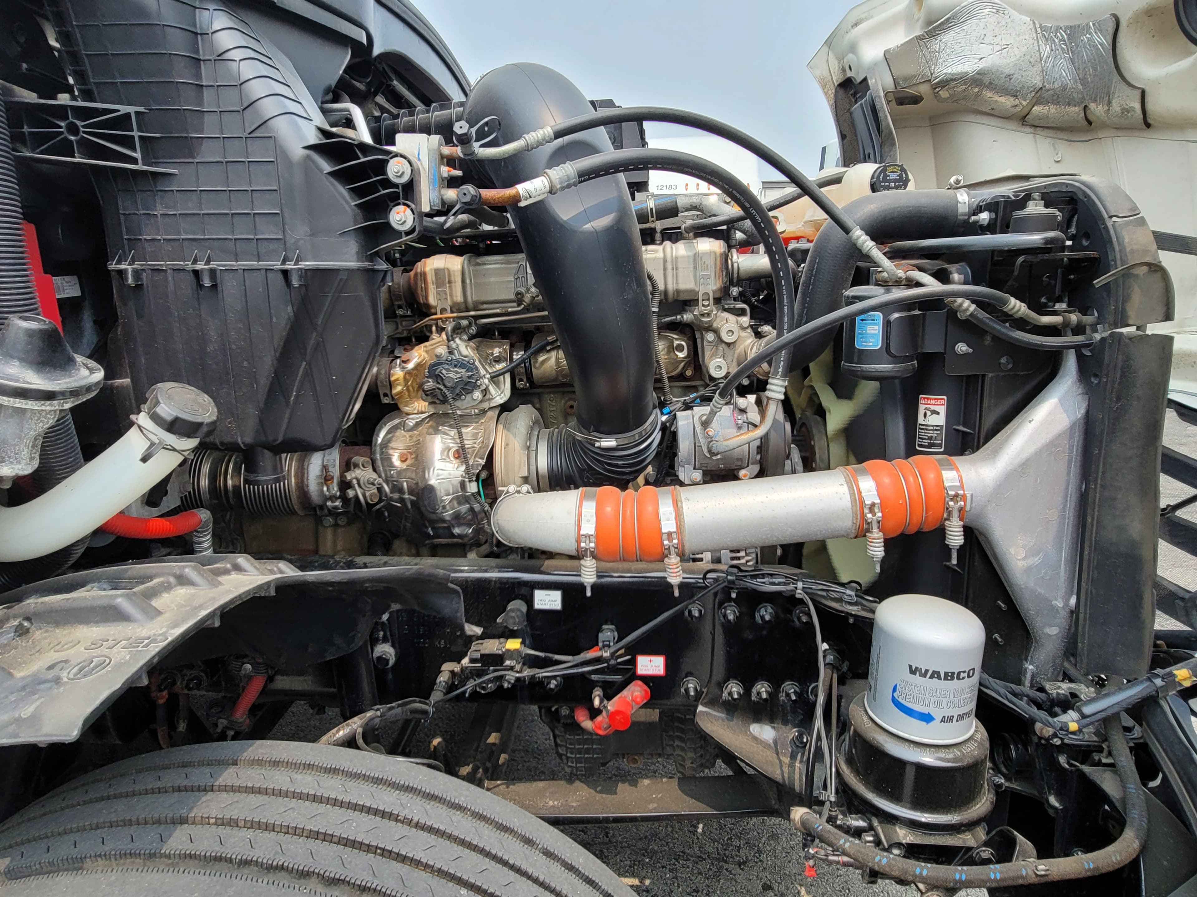 2023 Freightliner Cascadia 126 image 7